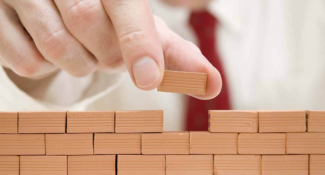 What Can a Party Wall Delay Actually Cost a Project Willenhall?